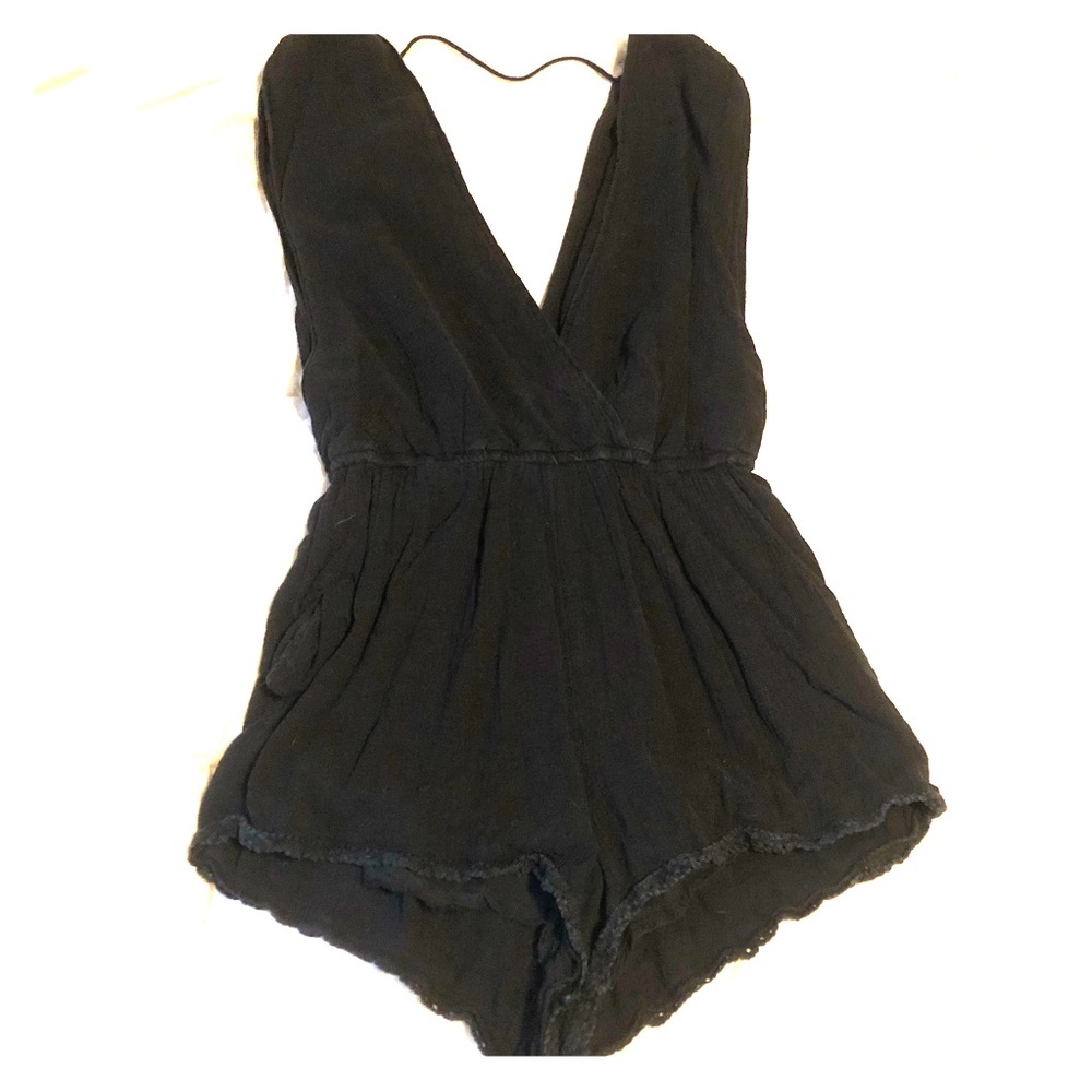 Black billabong romper